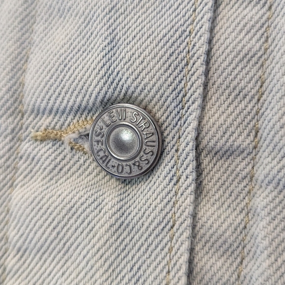 Levi's Bleached Light Wash Denim Jean Jacket Country Western Embroidered Sleeves - Picture 5 of 8